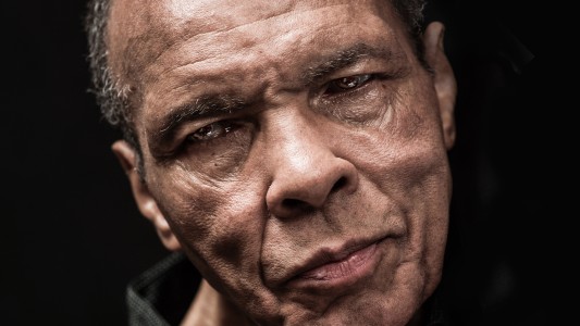 La impactante tapa de The Sun: la última foto de Muhammad Alí