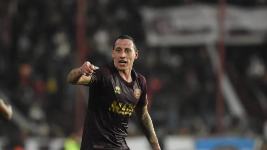 Mientras espera una oferta de Boca, Lema no entrenó en Lanús y el club exige US$ 400 mil para liberarlo