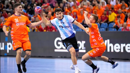 Los Gladiadores, de local, van por la clasificación al Mundial 2025