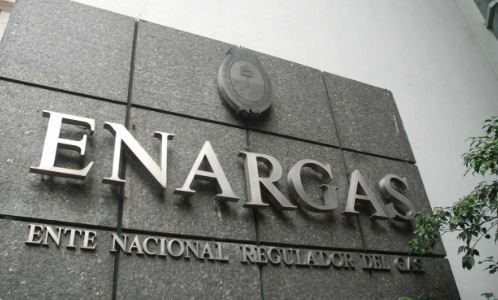 Escándalo en Enargas: desplazaron a un funcionario que habría minado criptomonedas desde el organismo