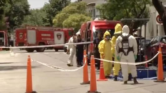 Derrame tóxico en un laboratorio de Mataderos: dos operarios tuvieron que ser asistidos