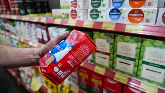 Inflación: la disparada de precios arrasa los bolsillos y la gente sufre la ferocidad de las remarcaciones