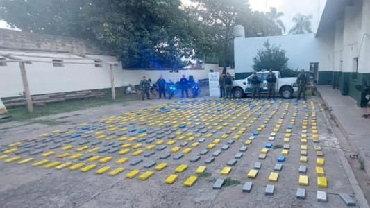 Jujuy: quisieron eludir un control con un camión y les encontraron 628 kilos de cocaína en la cama cucheta