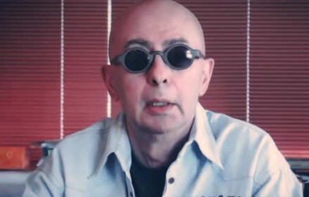 Video: reapareció el Indio Solari para agradecer un premio