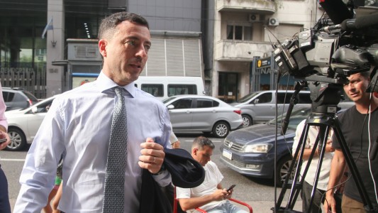 De Loredo lloró tras el fracaso de la Ley Ómnibus: "Había una gran oportunidad"