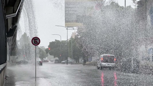 Miles de usuarios sin luz tras las fuertes tormentas