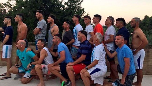 Promesa cumplida: el corte de pelo del equipo de la Copa Davis