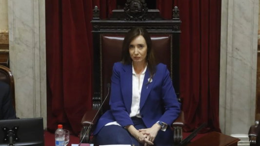 Sesión especial: la oposición logró quórum  y el Senado debate el DNU de Milei