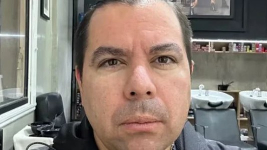 El peluquero que asesinó a su compañero en Recoleta le hizo una estremecedora advertencia a la cajera de un supermercado