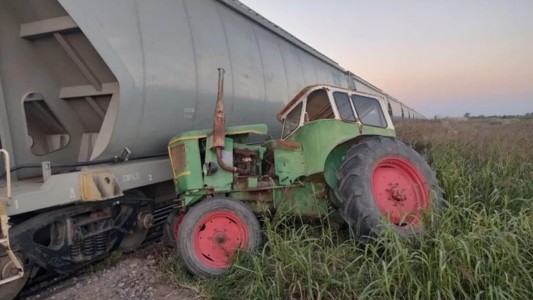 Se salvó de milagro: un tractorista fue embestido por un tren en Córdoba