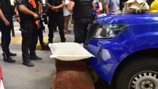 Tiró almohadones y saltó al vacío desde un séptimo piso: la insólita muerte de un ladrón en Córdoba