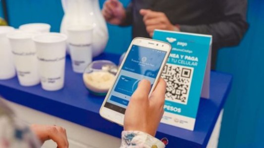 A partir de mayo Mercado Pago deberá aceptar el QR interoperable