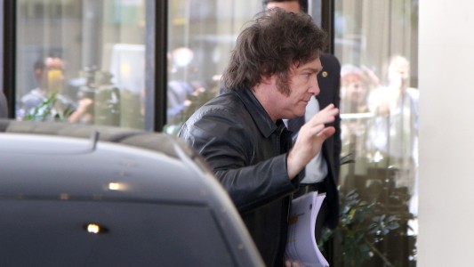 Milei suspendió su viaje a Dinamarca y regresará a Argentina por "cuestiones de agenda"