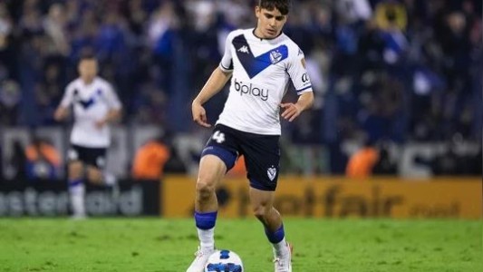 Quién es Lenny Lobato, el nieto de una vedette que le dio el pase a la final a Vélez