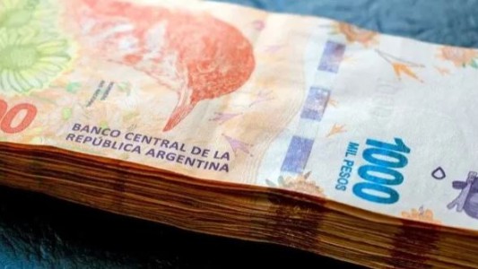 Fracasó la reunión entre empresarios y sindicatos por el aumento del salario mínimo y lo fijará el Gobierno