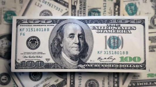 Los dólares financieros reaccionaron a la baja de tasas y subieron en el inicio de mayo
