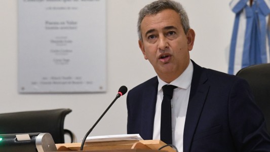 Javkin viaja a Harvard para participar en jornadas sobre crimen organizado y violencia