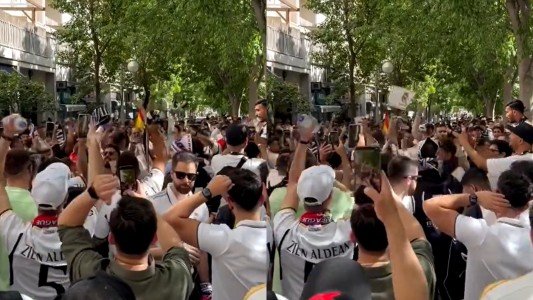 En la previa de la Semifinal de la Champions, hinchas del Real Madrid insultaron a Lionel Messi