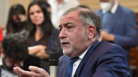 La UCR le “exigió mesura” a Luis Juez y “repudió” los agravios hacia Martín Lousteau