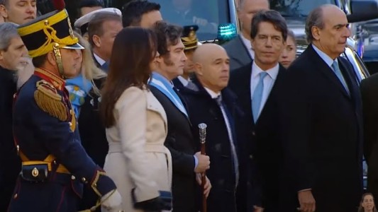 Nicolás Posse, presente pero ignorado por el locutor oficial