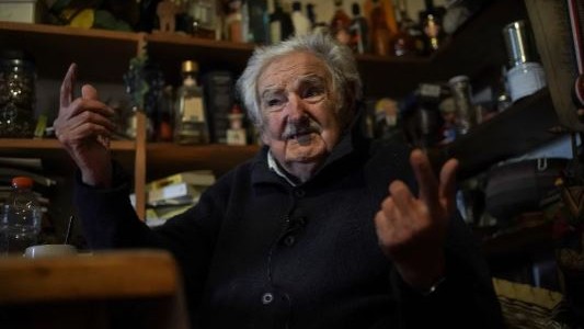 "Pepe" Mujica explica la llegada al poder de Milei: "La hiperinflación enloquece a los pueblos"