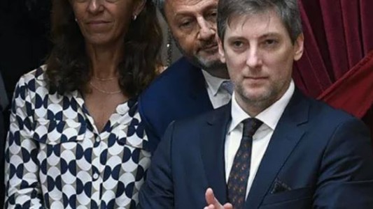 Tras la salida de Posse del Gobierno, Silvestre Sívori renunció a la Agencia Federal de Inteligencia