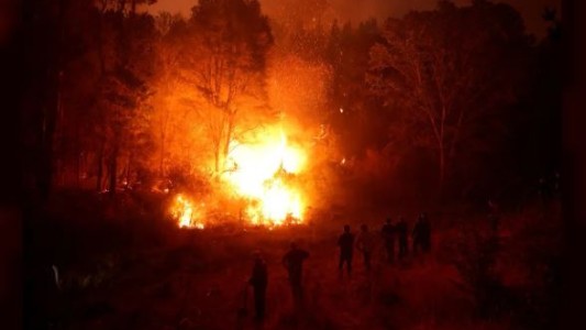 La Corte chilena imputó a un ex bombero y a un ex trabajador forestal por el megaincendio en Valparaíso