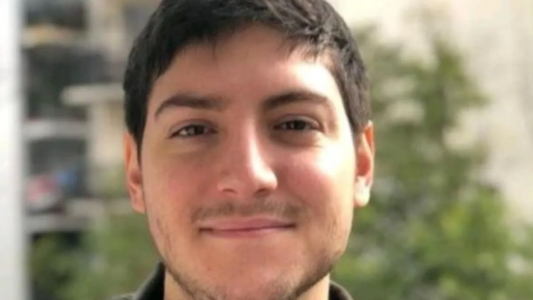 El Gobierno oficializó a un tuitero como Director de Comunicación Digital