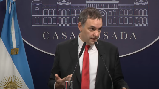 El Gobierno confirmó que insistirá con la privatización de empresas del Estado