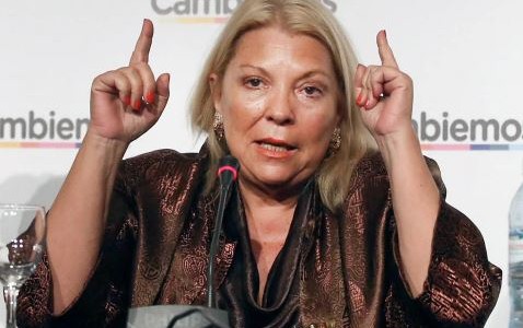 Carrió defendió a Pettovello y pidió cuidar su seguridad: "Si la tocan, me tocan"