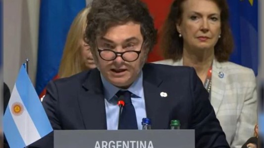 Milei reiteró su apoyo a la canciller Diana Mondino