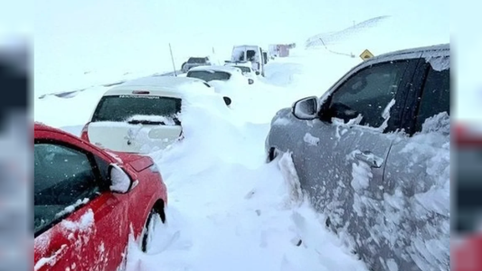 Ruta 3: el Ejército se movilizó para rescatar a decenas de personas atrapadas en la nieve
