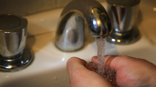 La tarifa de agua aumentará un 50% desde julio en la provincia de Buenos Aires