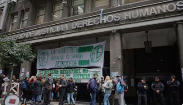 Fin de semana con 2300 despidos: hoy se moviliza ATE