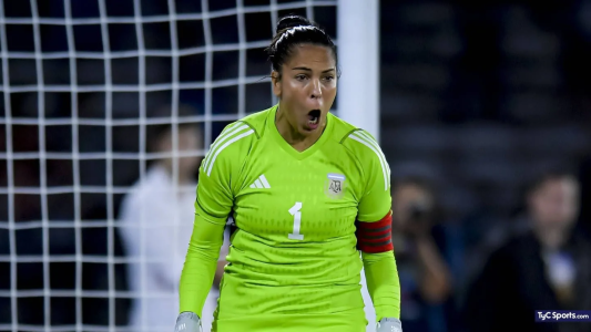 Se retiró Vanina Correa: la histórica arquera de la Selección femenina piensa su despedida en el Gigante de Arroyito