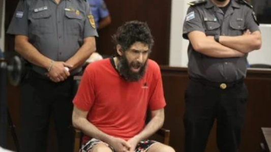 Murió el "hombre gato" condenado a perpetua por asesinar a su tía y a su madre