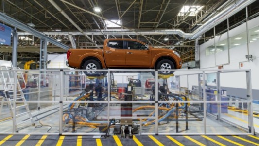 Renault y Nissan frenan su producción hasta el fin de semana