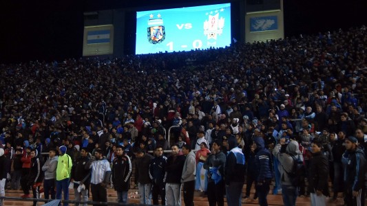 La FIFA sancionó a Argentina por conductas discriminatorias y antideportivas de sus hinchas