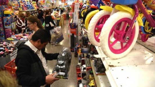 Las ventas minoristas pyme cayeron 21,9% en junio