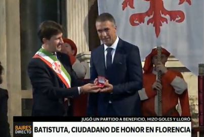 Batistuta, ciudadano de honor en Florencia