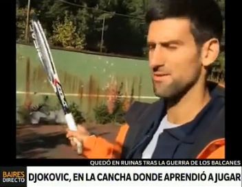 Djokovic muestra el frontón donde aprendió a jugar