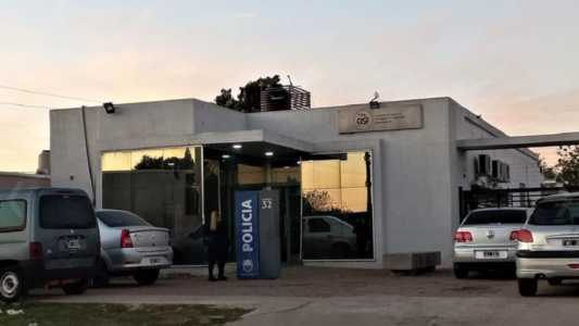Rosario: Cortó un alambrado de la comisaría y se escondió en el techo