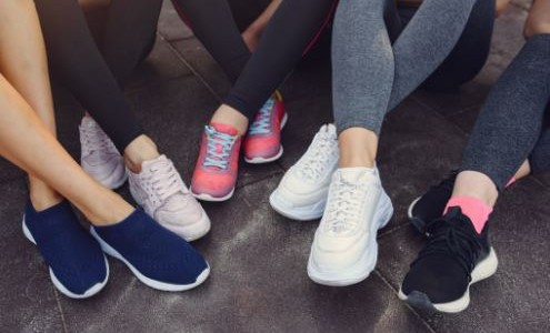 El Gobierno elimina el control aduanero del etiquetado de textiles y calzado