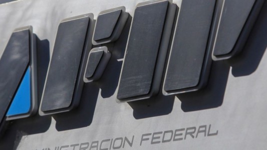 El Gobierno busca repatriar contribuyentes y "personalidades públicas" a través del blanqueo