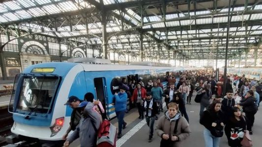 Posible paro de trenes convocado por La Fraternidad: qué días se vería afectado el servicio