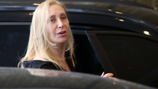 Karina Milei pidió disculpas en la Embajada de Francia por los dichos de Victoria Villarruel