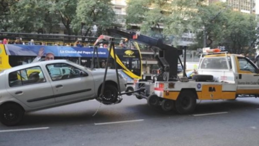 El Gobierno de la Ciudad canceló la licitación de grúas y acarreos por "onerosa"