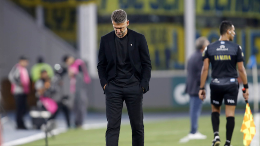 Dirige y se va: el último partido de Demichelis como DT de River