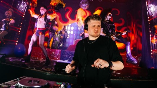 Franco BA, de empleado bancario al top 10 como DJ y productor internacional