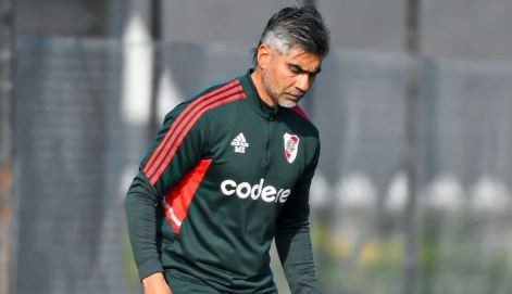 En medio de las negociaciones con Gallardo, River designó a Marcelo Escudero como interino